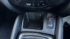 Nissan Qashqai 1.3 DiG-T Acenta Premium 5dr Petrol Hatchback